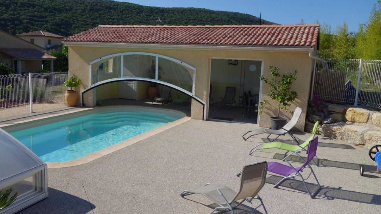 Gites Du Combeau Saint-Maurice-dʼIbie Esterno foto